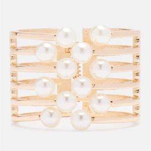 Stay Solid Cuff Bracelet - Gold